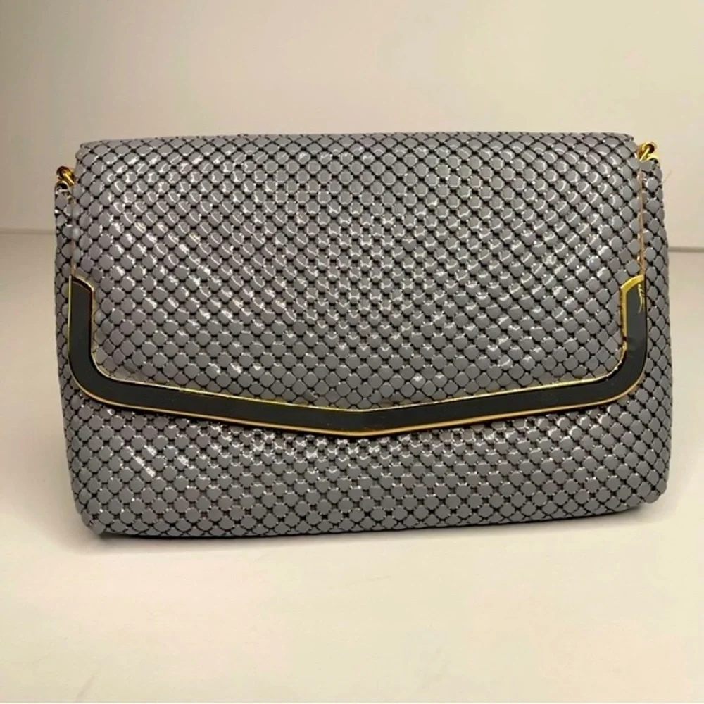 Vintage 70’s Silver Envelope Shoulder Clutch Metal Evening Bag